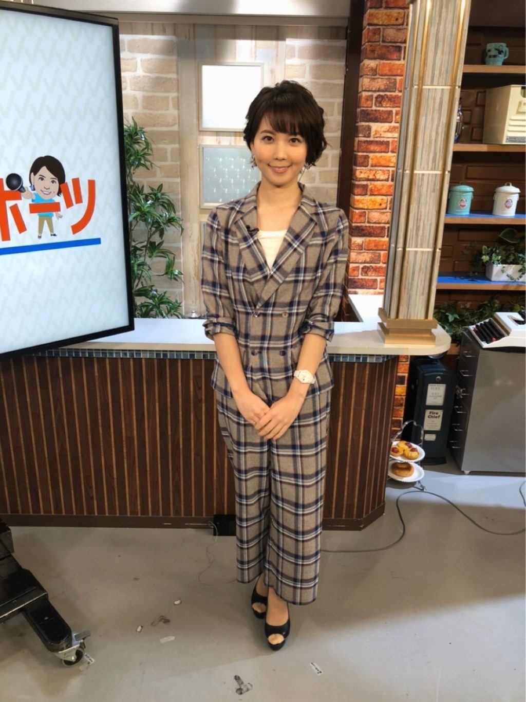 テレビ朝日『サンデーLIVE』衣装提供